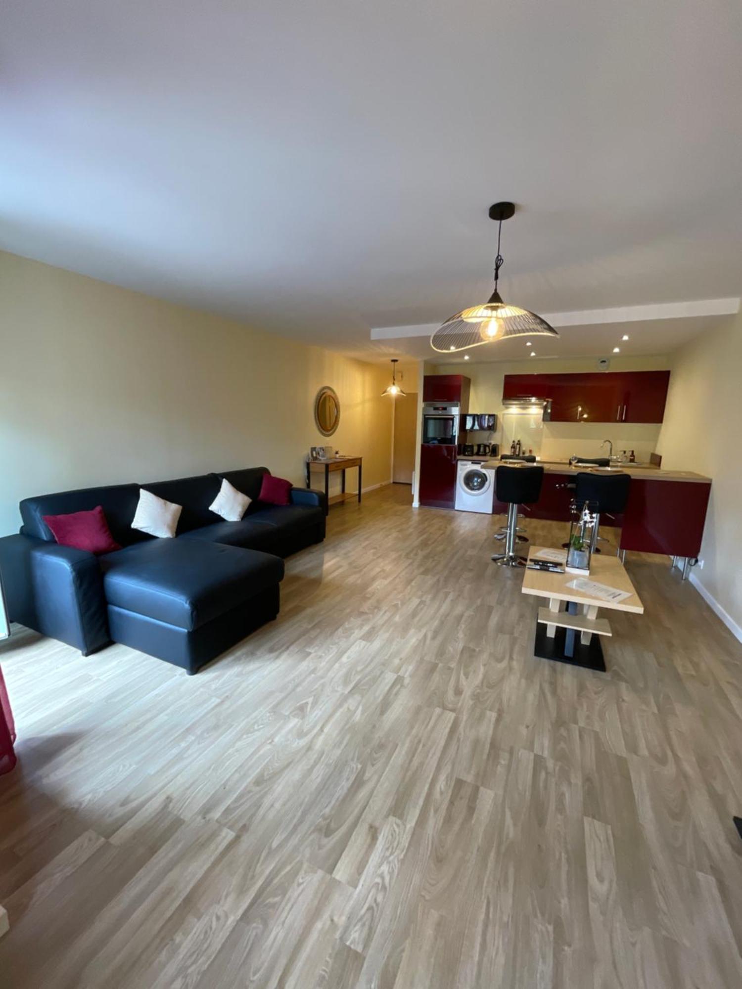 Vaires-sur-Marne Paris Disneyland Appartement Centre-Ville, Parking, Au Coeur De L'Aviron מראה חיצוני תמונה