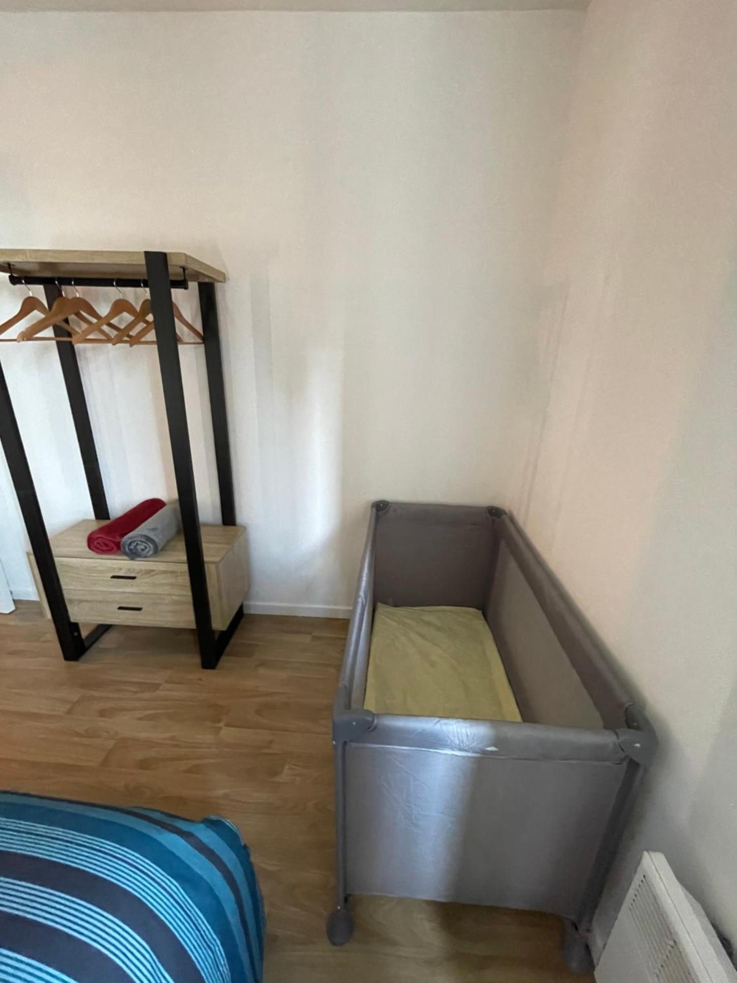Vaires-sur-Marne Paris Disneyland Appartement Centre-Ville, Parking, Au Coeur De L'Aviron מראה חיצוני תמונה